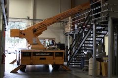 Broderson Cranes for Rent - Crainco Inc.